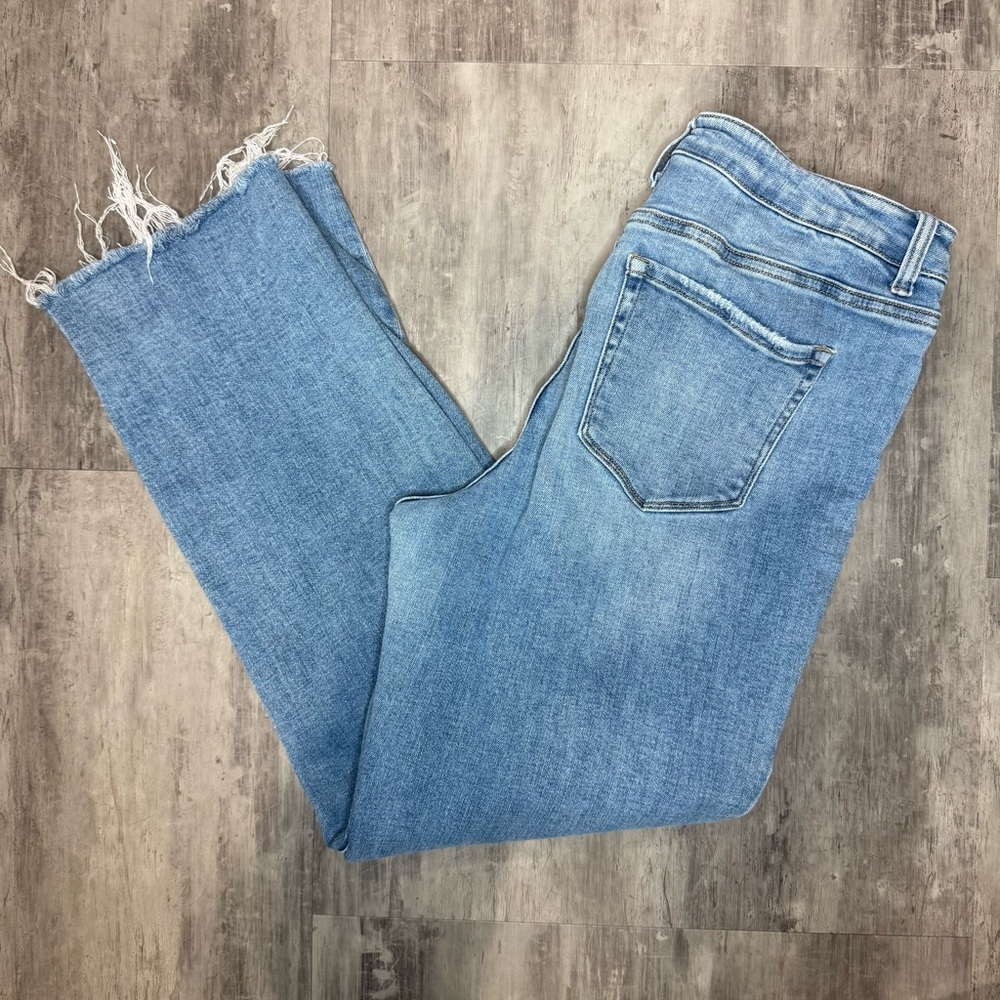 Flying Monkey Light Blue‎ Cropped Frayed Hem Jeans